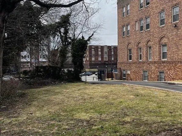 1511 W Allegheny Ave, Philadelphia, PA 19132