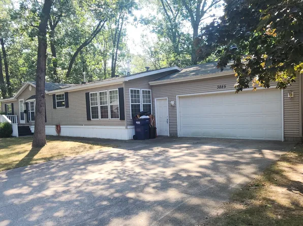 3885 Victorian Ln, Muskegon, MI 49442