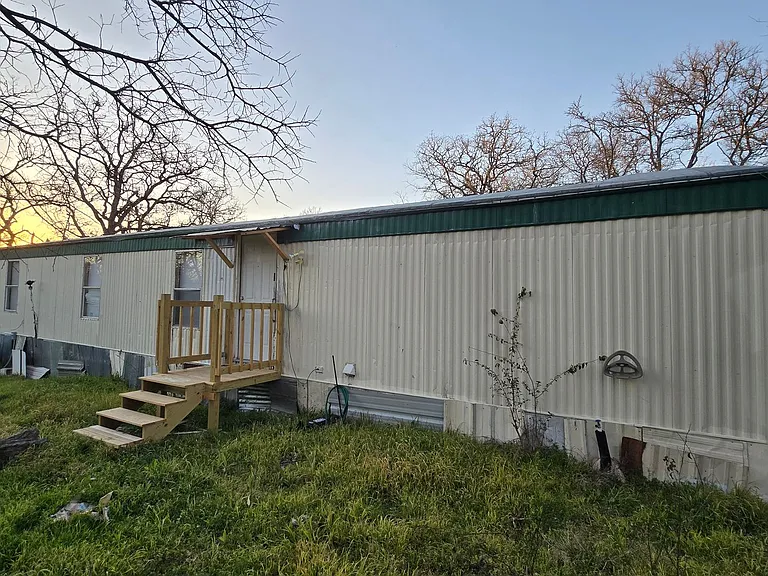8315 Burleson Manor Rd — Photo 11