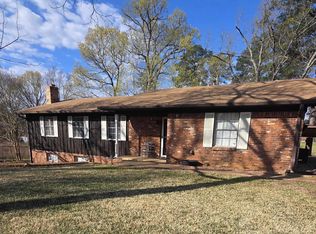 1120 Oak St, New London, TX 75682