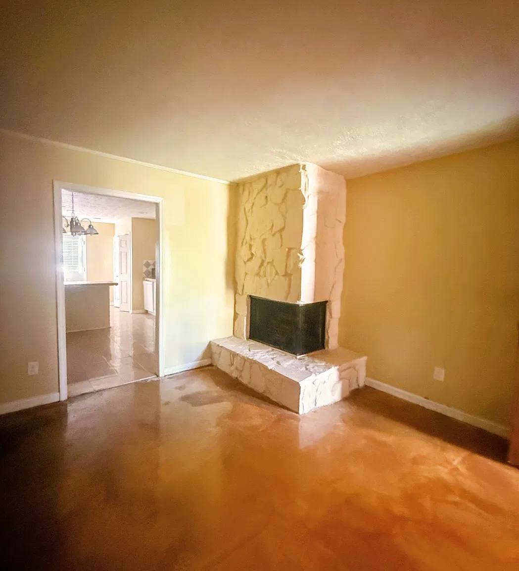2 bed, 1015 sqft, $1,400 — Photo 2