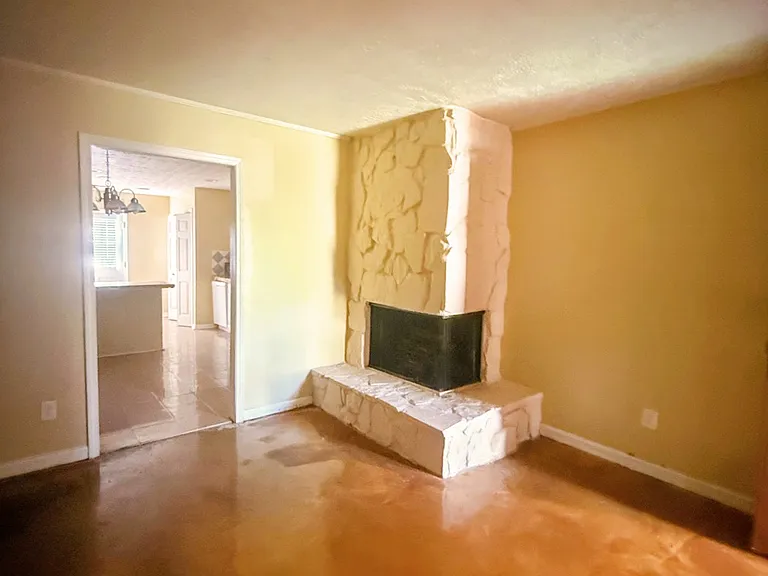 815 Ridge Ave #B — Photo 2