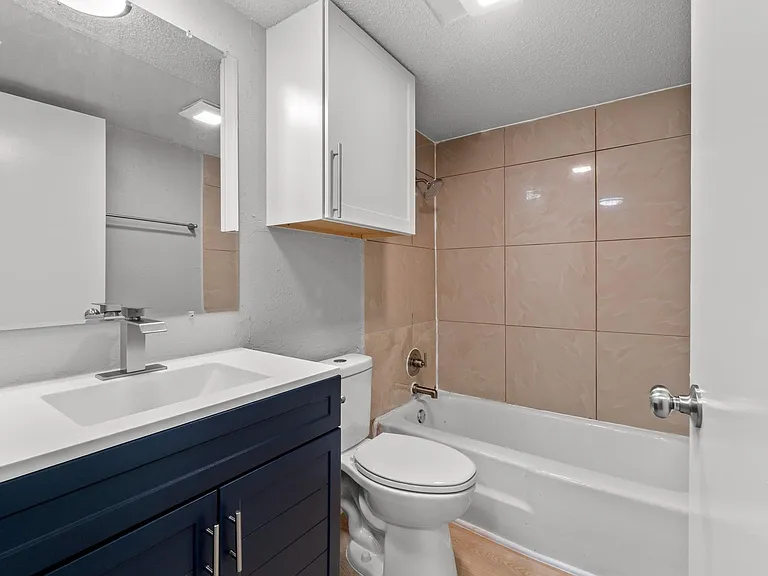 8903 Parkfield Dr #203 — Photo 7