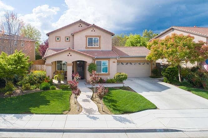 1st image of 2360 S Playa Ave