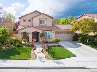 2360 S Playa Ave, Fresno, CA 93727
