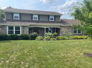 21435 Woodchuck Ln, Brookfield, WI 53045