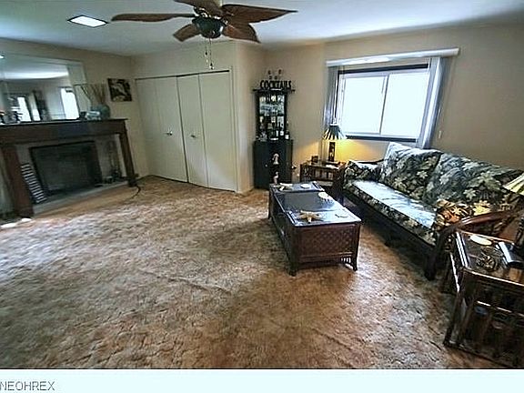 3rd image of 4496 Catlin Dr