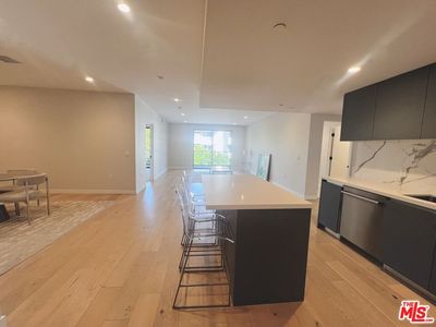825 N Croft Ave #302, Los Angeles, CA, 90069