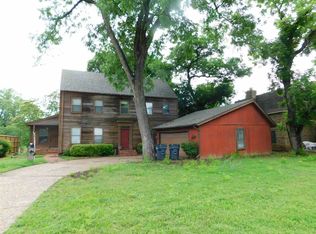 717 NW Heinzwood Cir, Lawton, OK 73505