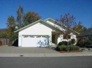 1930 SW J St, Grants Pass, OR 97526