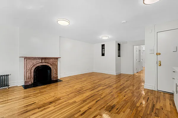 Rented by REAL New York | media 8