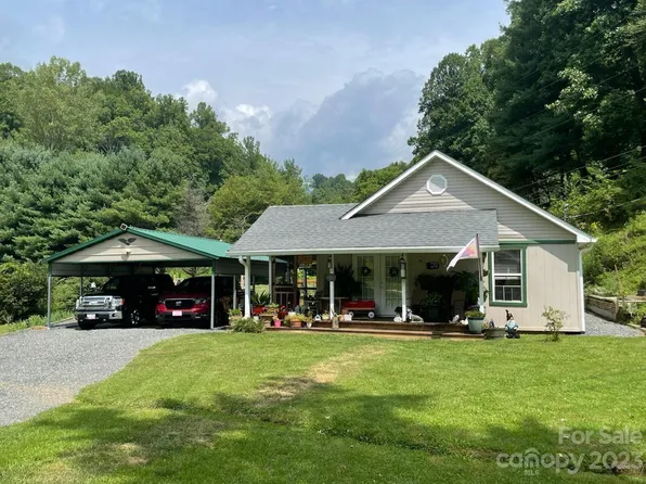 1414 Highway 261, Bakersville, NC 28705