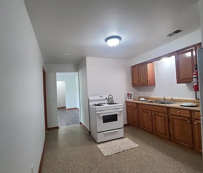 2820 Collingwood Blvd #5 — Photo 8