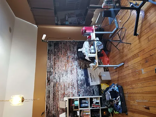 Rented by Metropolitan Realty | media 6