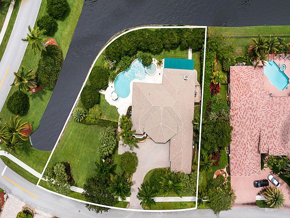 2nd image of 2853 W Stonebrook Cir