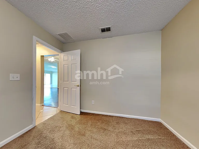 9261 Redtail Dr — Photo 19