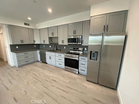 5th image of 10455 Etiwanda Ave