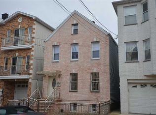 221 Congress St #1, Jersey City, NJ 07307
