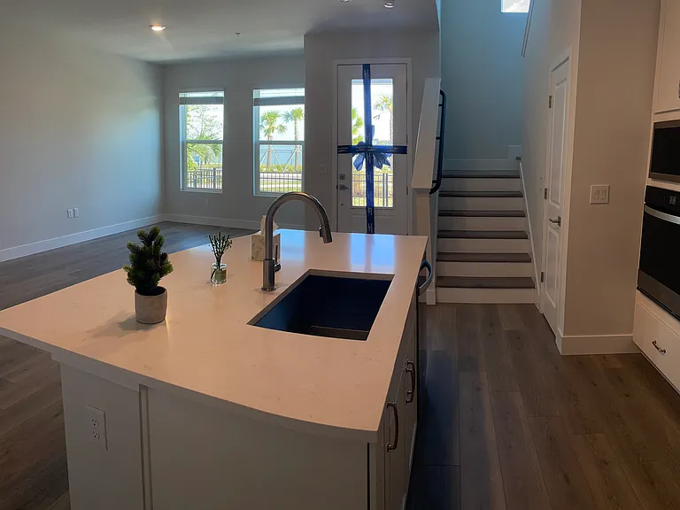 1704 Gem Ln — Photo 19