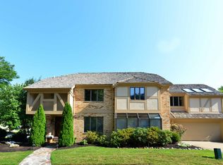 23280 Pheasant Ln #9, Westlake, OH 44145