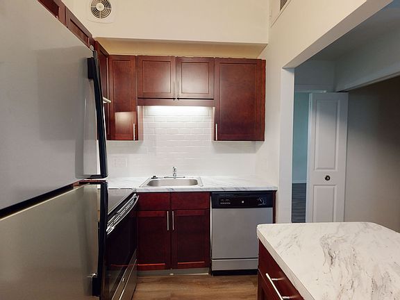 2nd image of 350 Engamore Ln APT 204