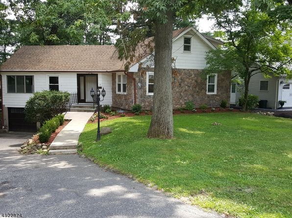 36 Beechwood Dr