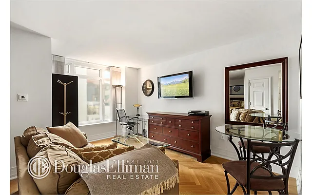 Sold by Douglas Elliman | media 4