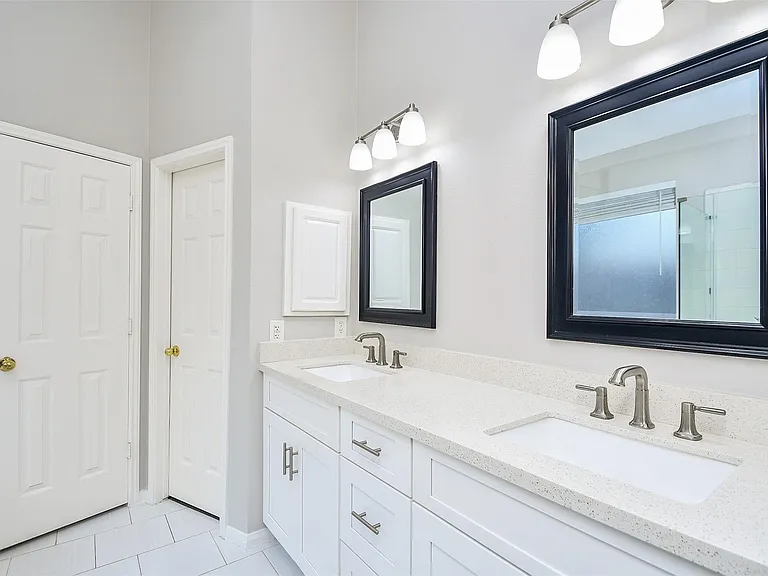 5523 Poundstone Ct — Photo 22