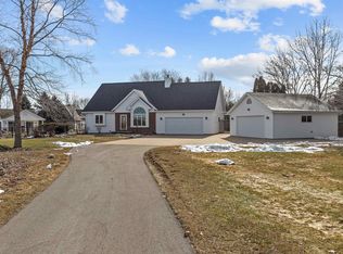 W1561 Lau Rd, Kaukauna, WI 54130