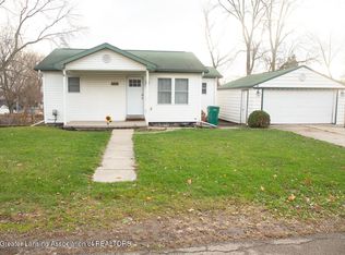 530 Brynford Ave, Lansing, MI 48917