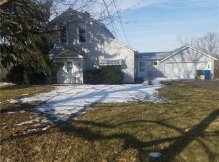 49470 N Ridge Rd, Amherst, OH 44001