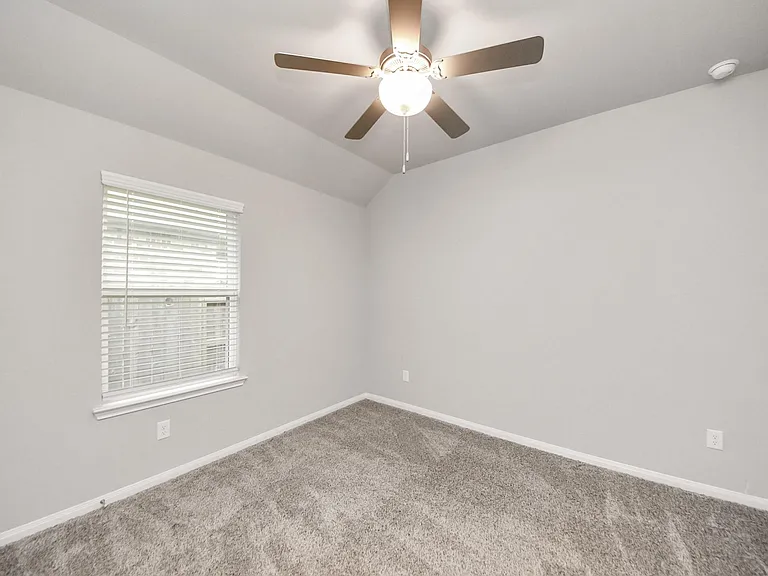 518 Ellwood Terrace Ln — Photo 27