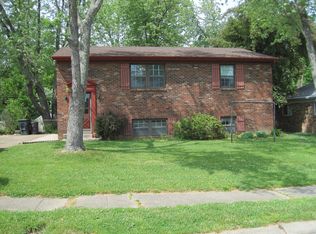 107 Greendale Dr, New Albany, IN 47150