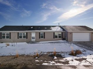 6622 Earl Ave, Huntley, MT 59037