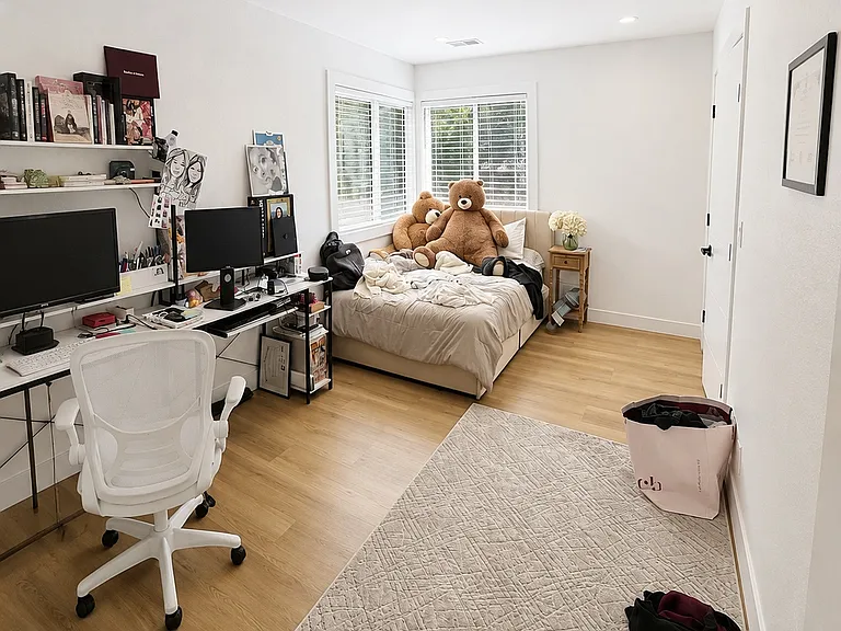 123 El Olivar — Photo 16