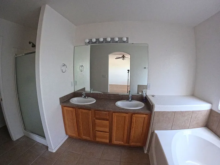 2848 Ancho Ave — Photo 25
