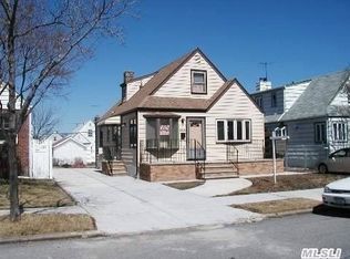 16355 20th Rd, Whitestone, NY 11357