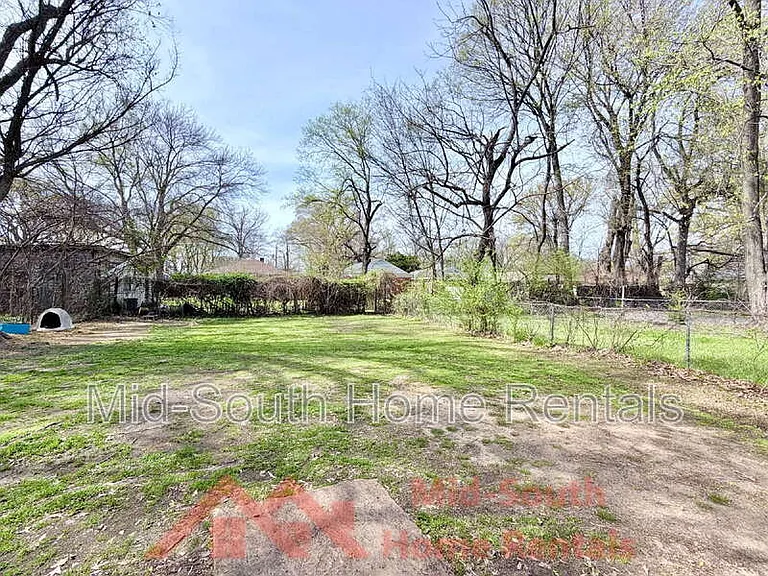 1353 Fairfax St — Photo 12