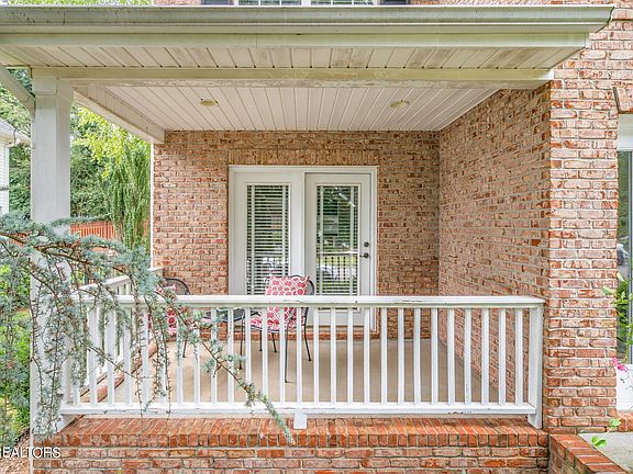 4th image of 1320 Pershing Hill Ln