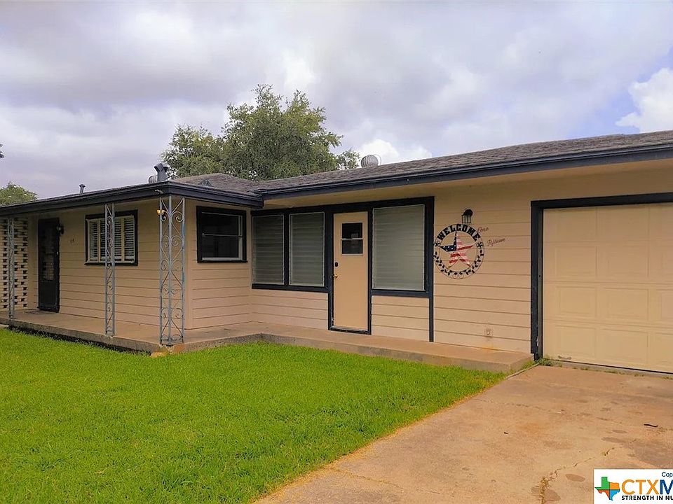 115 Texas Ave, Point Comfort, TX 77978 Zillow