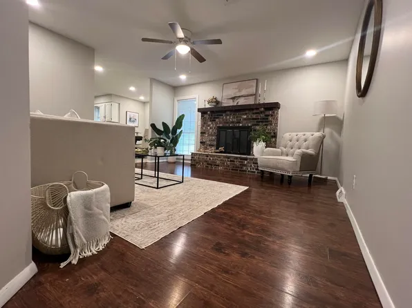 2536 S Mccann Avenue, Springfield, MO 65804