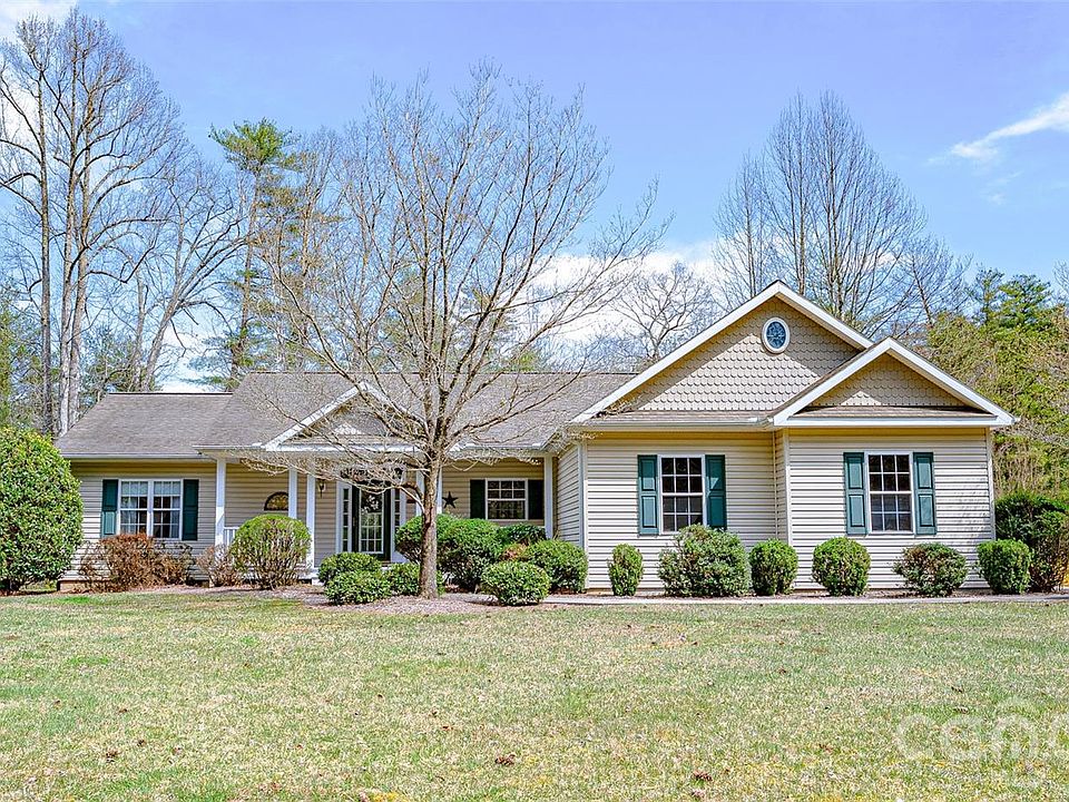 1st image of 102 Fish Hawk Dr