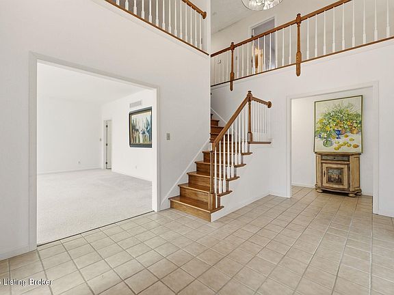 5th image of 954 W Laurel River Dr