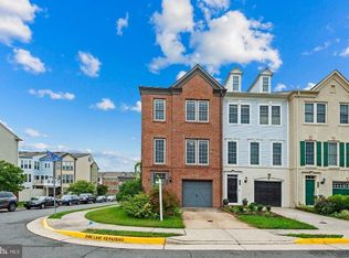 563 Dandelion Ter SE, Leesburg, VA 20175