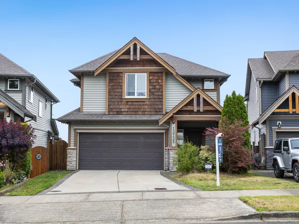 13735 230a St, Maple Ridge, BC V4R 0C9