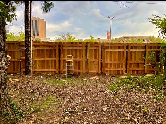 3rd image of 717 Chautauqua Ave