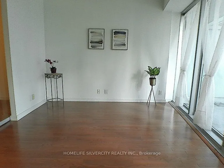 12 York St #601 — Photo 5