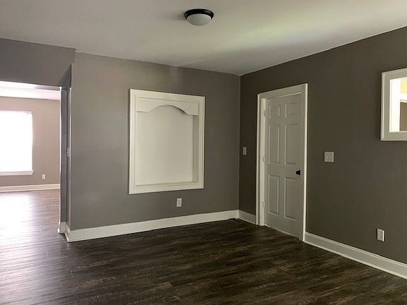 3rd image of 3514 Triana Blvd