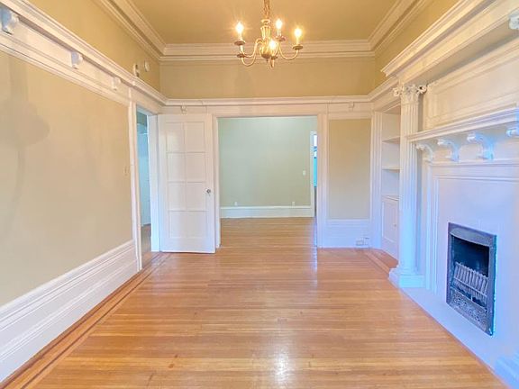 3rd image of 2433 Franklin St APT 6