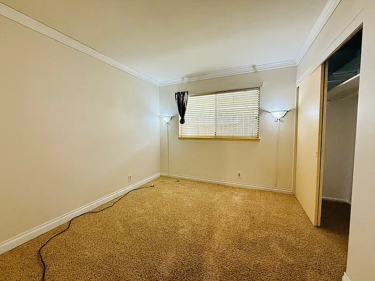 1510 Hallgreen Dr — Photo 18